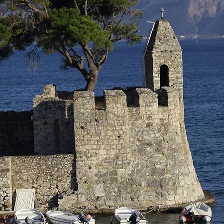 Spon Boutique Hotel Nafpaktos Esterno foto