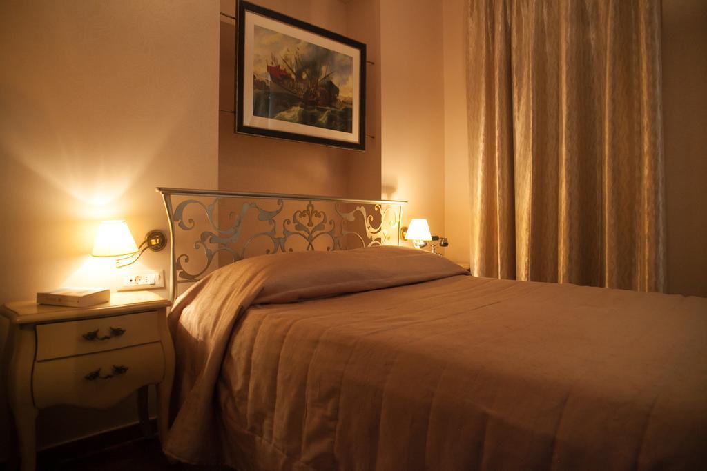 Spon Boutique Hotel Nafpaktos Esterno foto